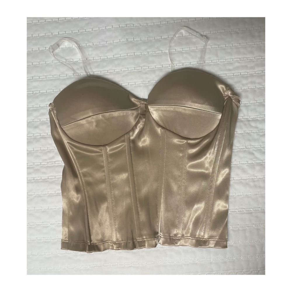 Strapless top